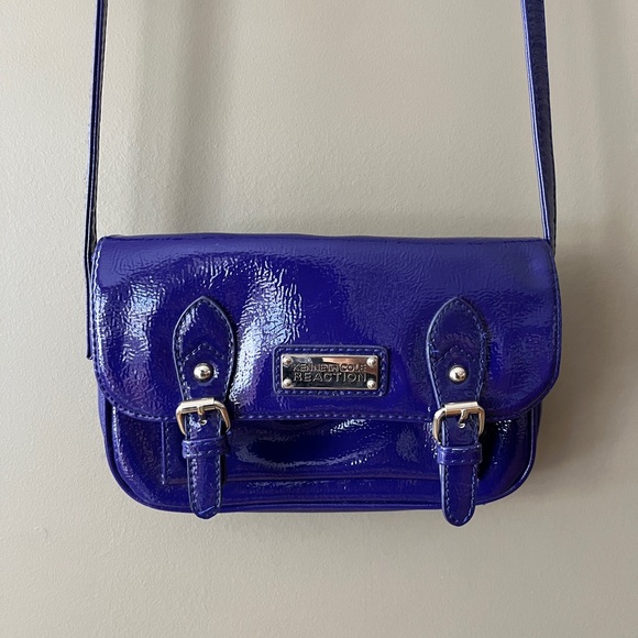 ✨2/$15✨ Kenneth Cole Reaction Blue Crossbody/Shoulder Bag - Picture 1 of 6